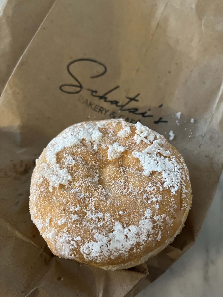 Schatzi's Bakery & Café-8